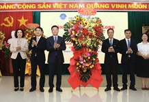 Phó Thủ tướng Chính phủ Lê Thành Long thăm Viện Pasteur Nha Trang