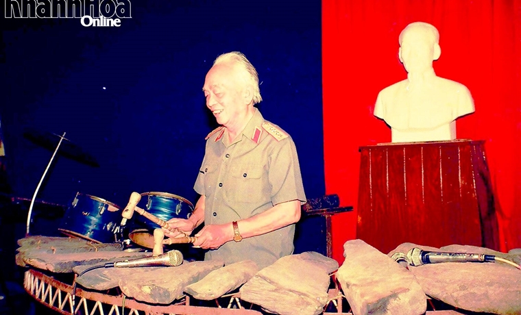Kỷ niệm 115 năm Ngày sinh Đại tướng Võ Nguyên Giáp (25-8-1911 - 25-8-2026): Đại tướng Võ Nguyên Giáp và ân tình với Khánh Hòa