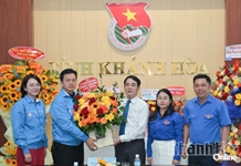 Bí thư Tỉnh ủy Nghiêm Xuân Thành: Thăm, chúc mừng Tỉnh đoàn nhân kỷ niệm Ngày thành lập Đoàn 26-3