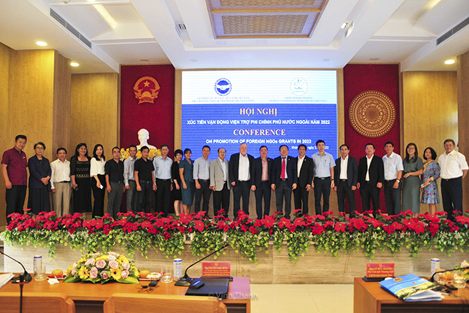 Xúc tiến vận động viện trợ phi chính phủ nước ngoài