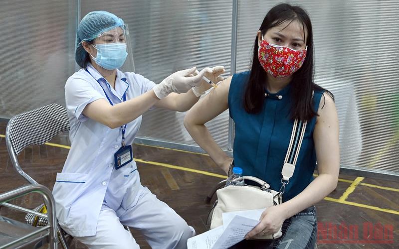 Tăng cường công tác điều trị, giảm ca chuyển nặng, tử vong