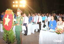 Lễ thắp nến tri ân tại Nghĩa trang liệt sĩ Hòn Dung