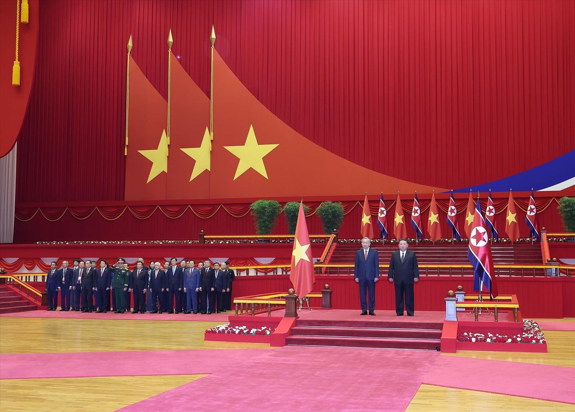 Phương châm “dĩ bất biến ứng vạn biến” trong tư tưởng Hồ Chí Minh và sự vận dụng vào đường lối đối ngoại, ngoại giao Việt Nam