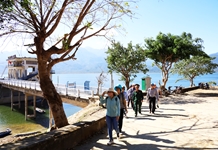 Những địa chỉ đỏ về nguồn