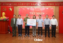 Các đồng chí nguyên lãnh đạo tỉnh vận động hỗ trợ tỉnh Khánh Hòa 5 tỷ đồng khắc phục hậu quả thiên tai