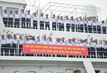 Đưa Tết ra Trường Sa