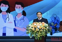 Những “chiến sĩ áo trắng” luôn là hình ảnh đẹp về sự hy sinh, y đức, tấm lòng nhân ái