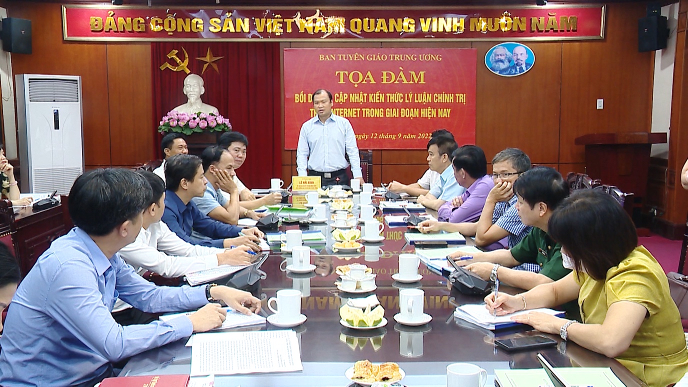 Một số kết quả bước đầu triển khai thực hiện Đề án thí điểm phổ biến, bồi dưỡng, cập nhật kiến thức lý luận chính trị cho cán bộ, đảng viên trên Internet