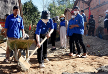 Phát huy tính tiên phong, gương mẫu của đảng viên