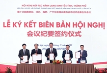 Phát triển kinh tế thị trường định hướng xã hội chủ nghĩa ở Việt Nam