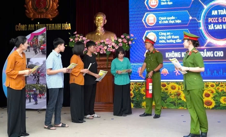 Giữ vững trận địa tư tưởng từ cơ sở
