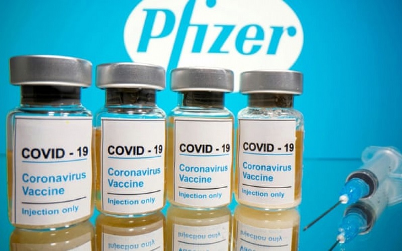 Pfizer-BioNTech kỳ vọng phát triển loại vaccine mới đối phó với biến thể Omicron trong vòng 100 ngày
