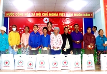 Tết nhân ái cho người nghèo