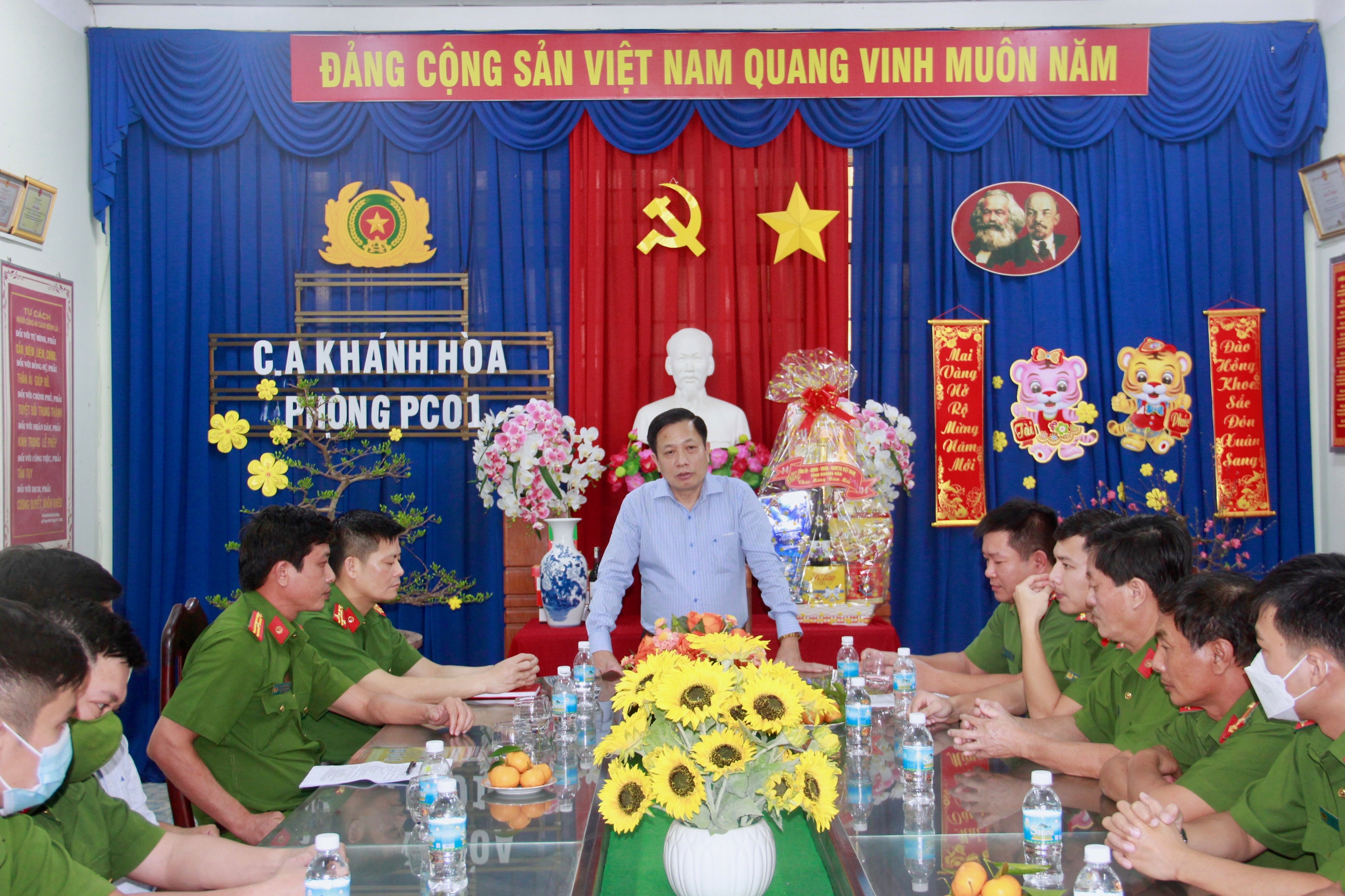 Ông Hà Quốc Trị thăm các đơn vị trực chiến