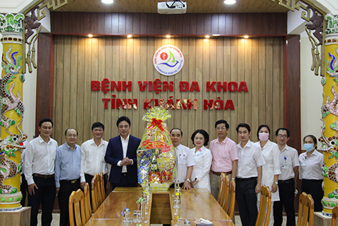 Ông Nguyễn Khắc Toàn thăm các đơn vị trực chiến dịp Tết