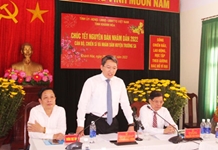 Lãnh đạo tỉnh Khánh Hòa chúc Tết quân và dân huyện Trường Sa
