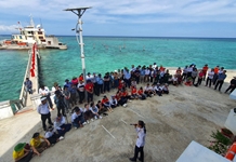 Đến với Trường Sa thân yêu