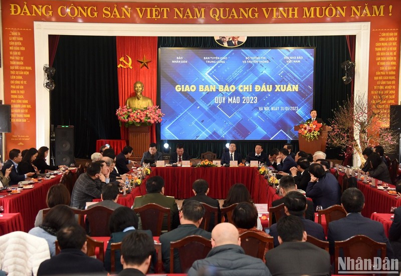  Báo chí cần nhanh hơn, nhạy hơn, chuyên nghiệp hơn và sát thực tiễn hơn 