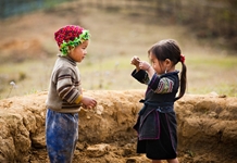 Chăm sóc, giáo dục và bảo vệ trẻ em – thực trạng và giải pháp