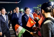 Thủ tướng Phạm Minh Chính đến New Delhi bắt đầu chuyến thăm cấp Nhà nước tới Ấn Độ